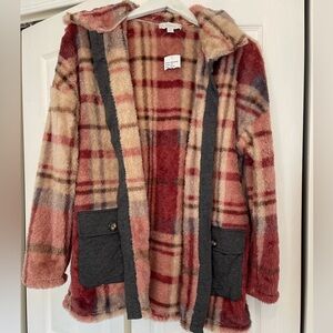 NWT Weekend Suzanne Betro Fuzzy Soft Plaid Shacket Size Small
